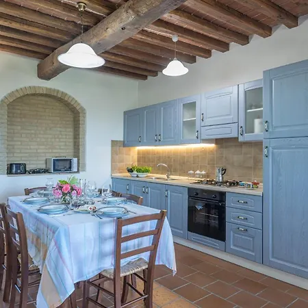 Podere Torricella ファームステイ *